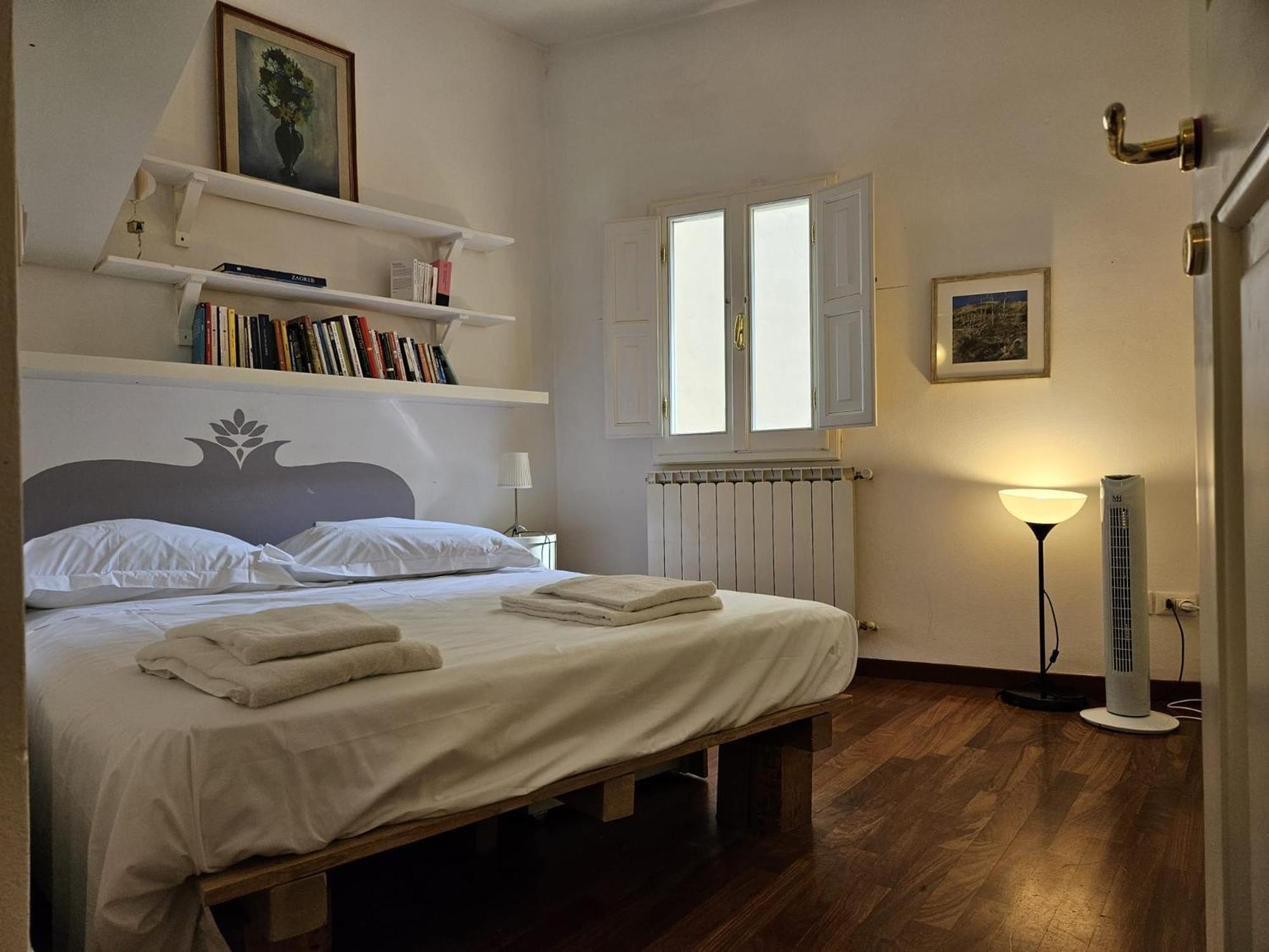 Апартаменты Charming House In San Niccolo Флоренция Экстерьер фото